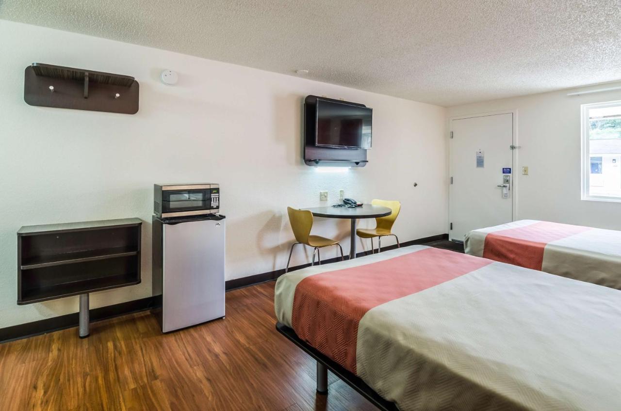 Motel 6-Troutville, VA Eksteriør bilde